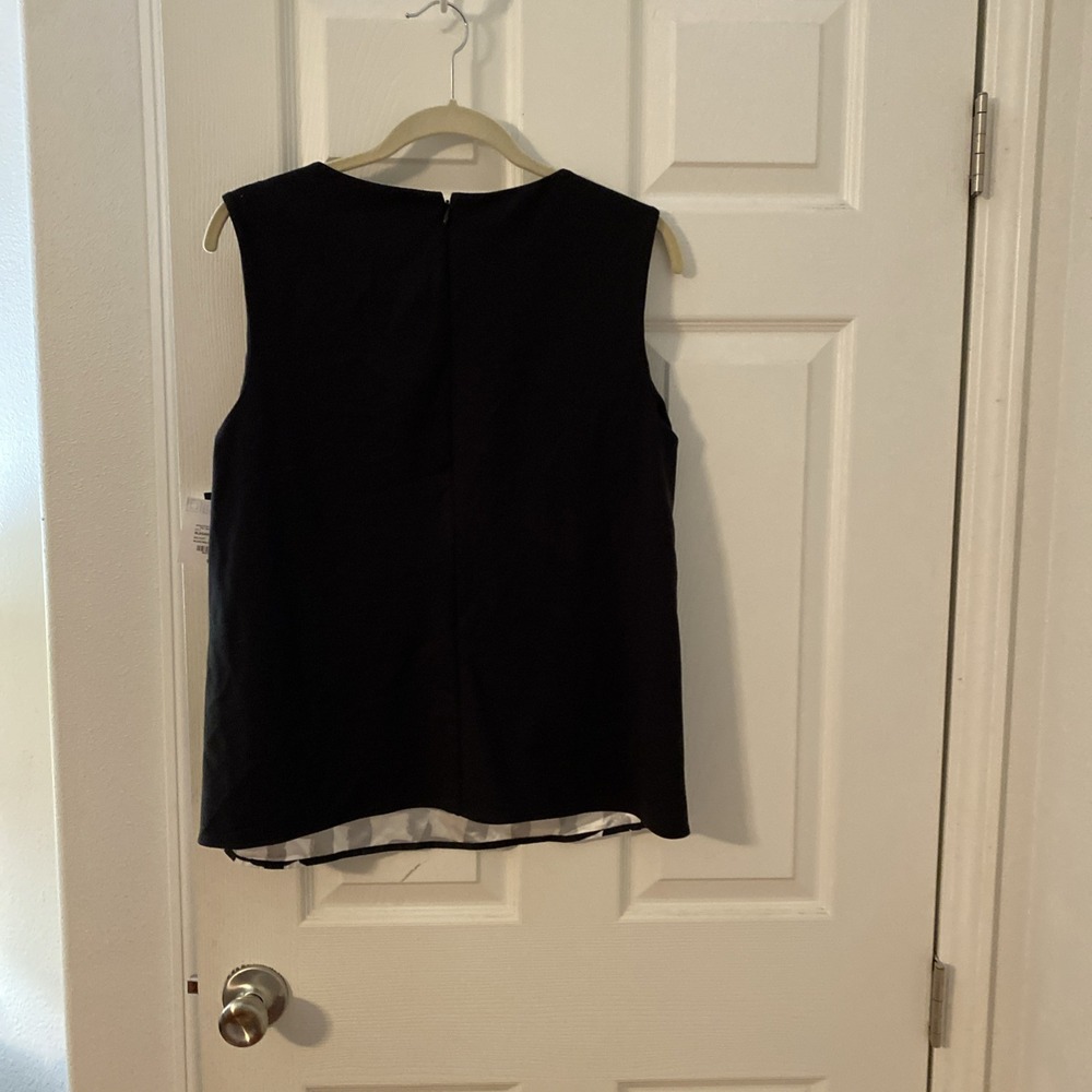 Liz‎ Claiborne Black And White Top Size L Sleeveless Zipper Back - Picture 4 of 4